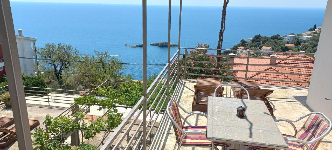Apartman Carmak Ulcinj Exterior photo